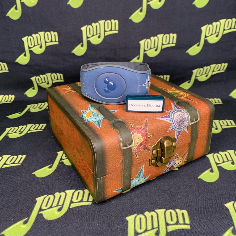 Dooney & Bourke Disney World Limited MagicBand